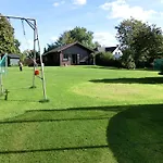 Prázdninový dům Kastanienhof Kalleby