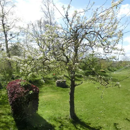Ferienhaus Kastanienhof Kalleby